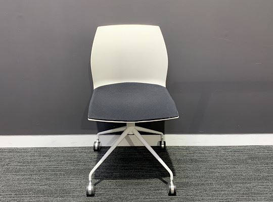Designer Meeting Chair | FIL Furniture
