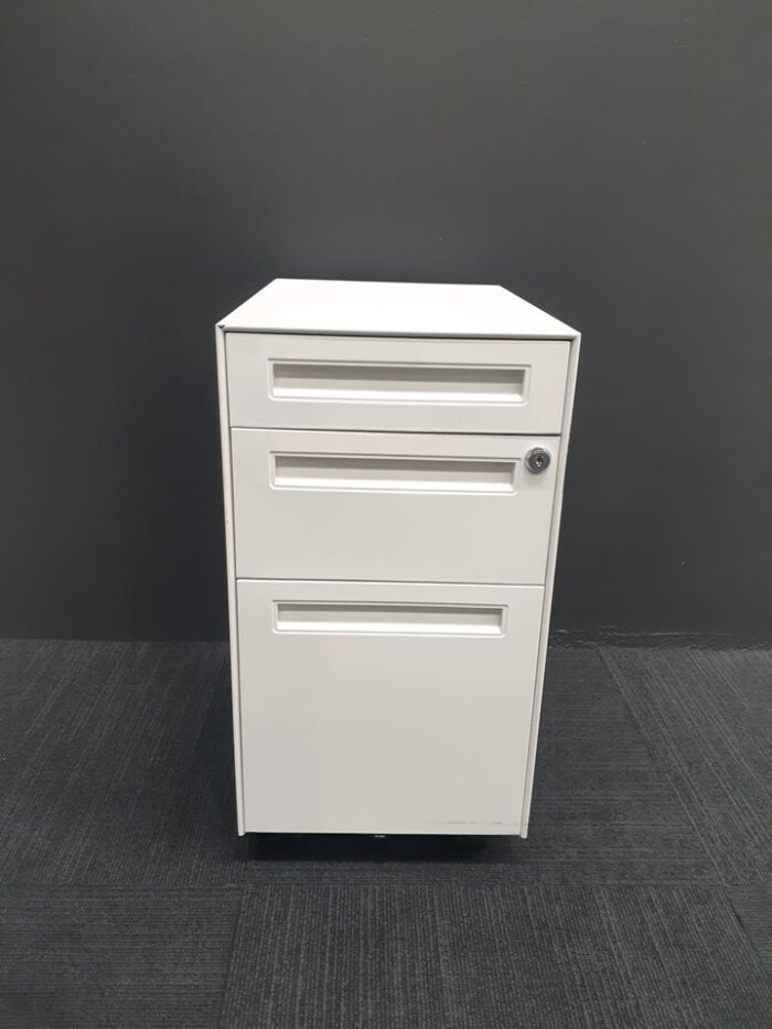 Office Storage Solutions | FIL Furniture
