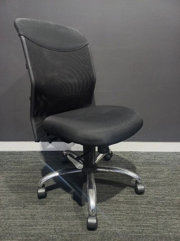 Ergonomic Office Chair | FIL Furniture